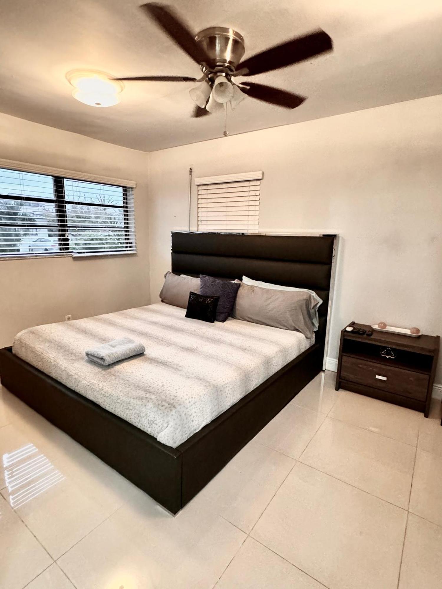 Modern Miami Oversized 3 Bedroom In Central Location Exterior foto